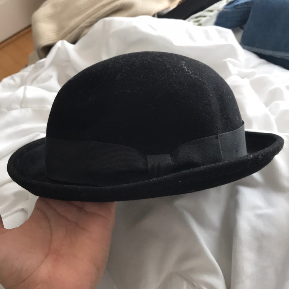 Susie bowler hat